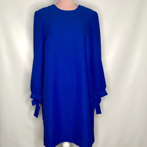 Banana Republic Dresses & Skirts - Banana Republic long sleeve dress.
